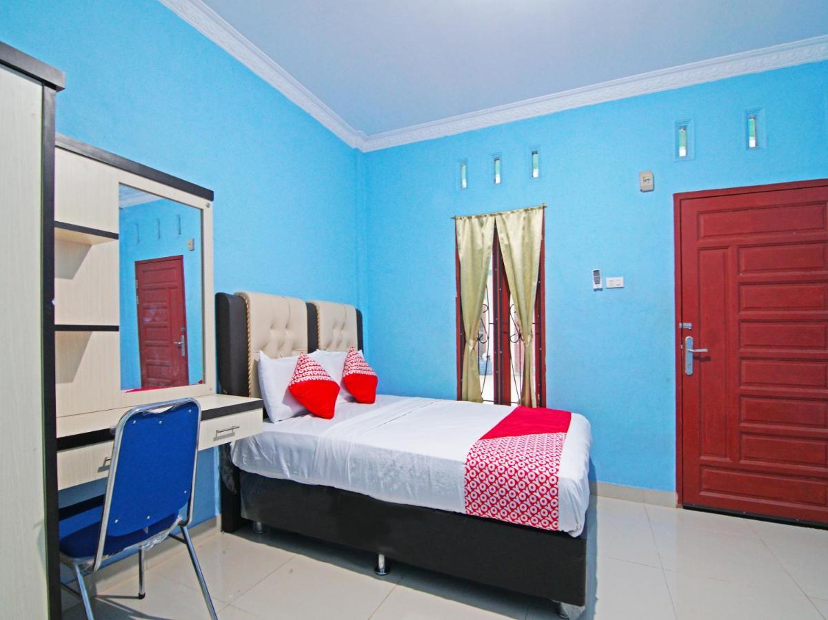 Oyo 90752 Ridho Guest House Syariah Dumai Eksteriør bilde